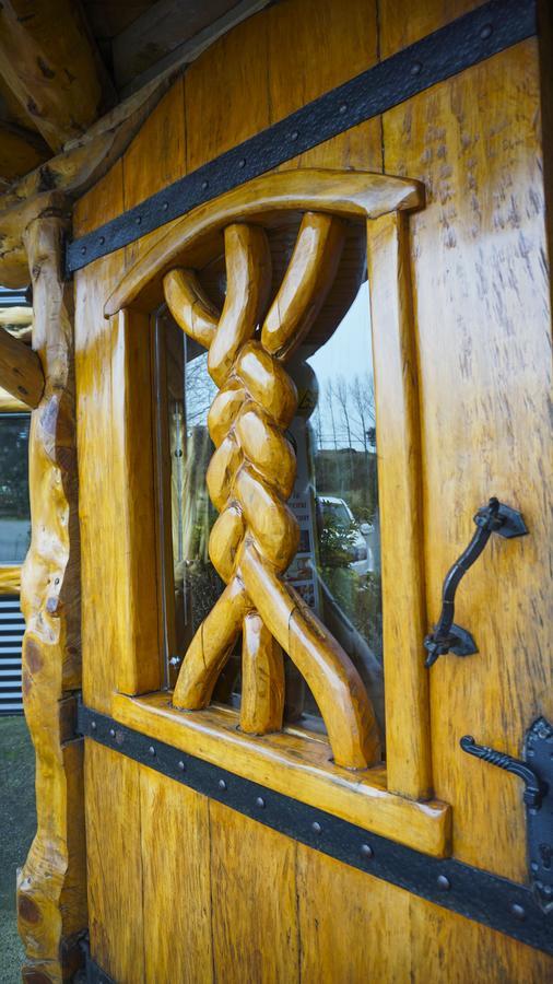 Hotel Borde Lago プエルト・バラス エクステリア 写真